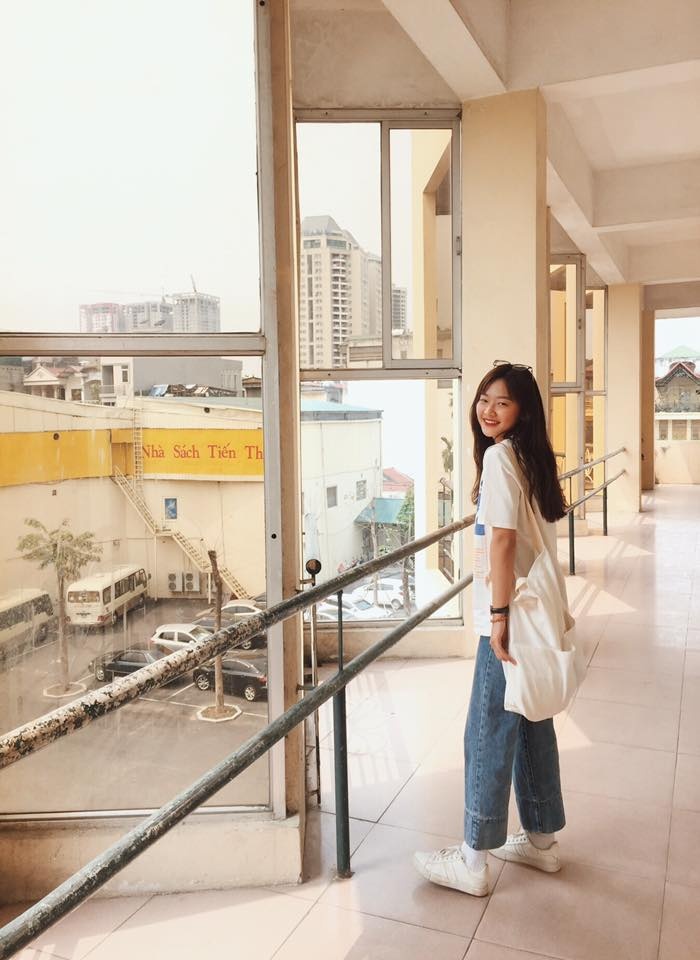 Nu chinh xinh dep trong MV cua Issac anh 7