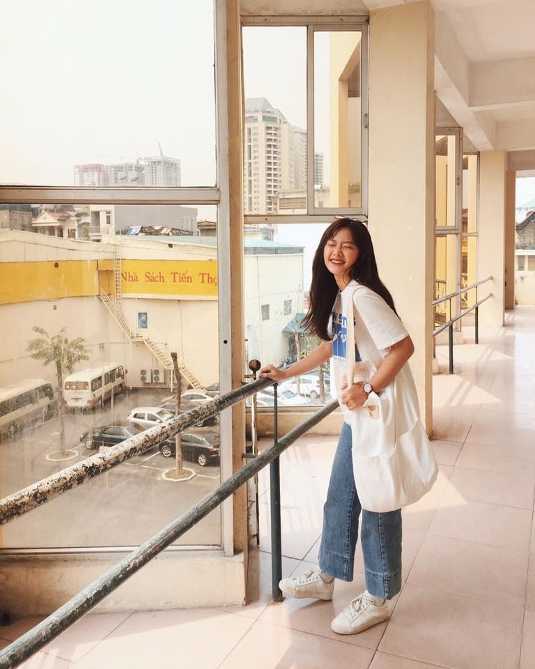 Nu chinh xinh dep trong MV cua Issac anh 8