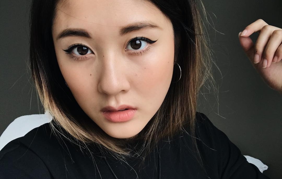 Fashionista Julia Doan chia se ve lan dau lam me hinh anh