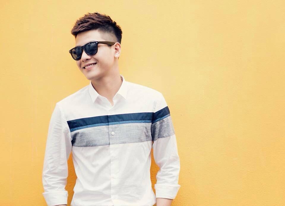 Hot boy Pham Anh Quan cover Chieu hom ay anh 6