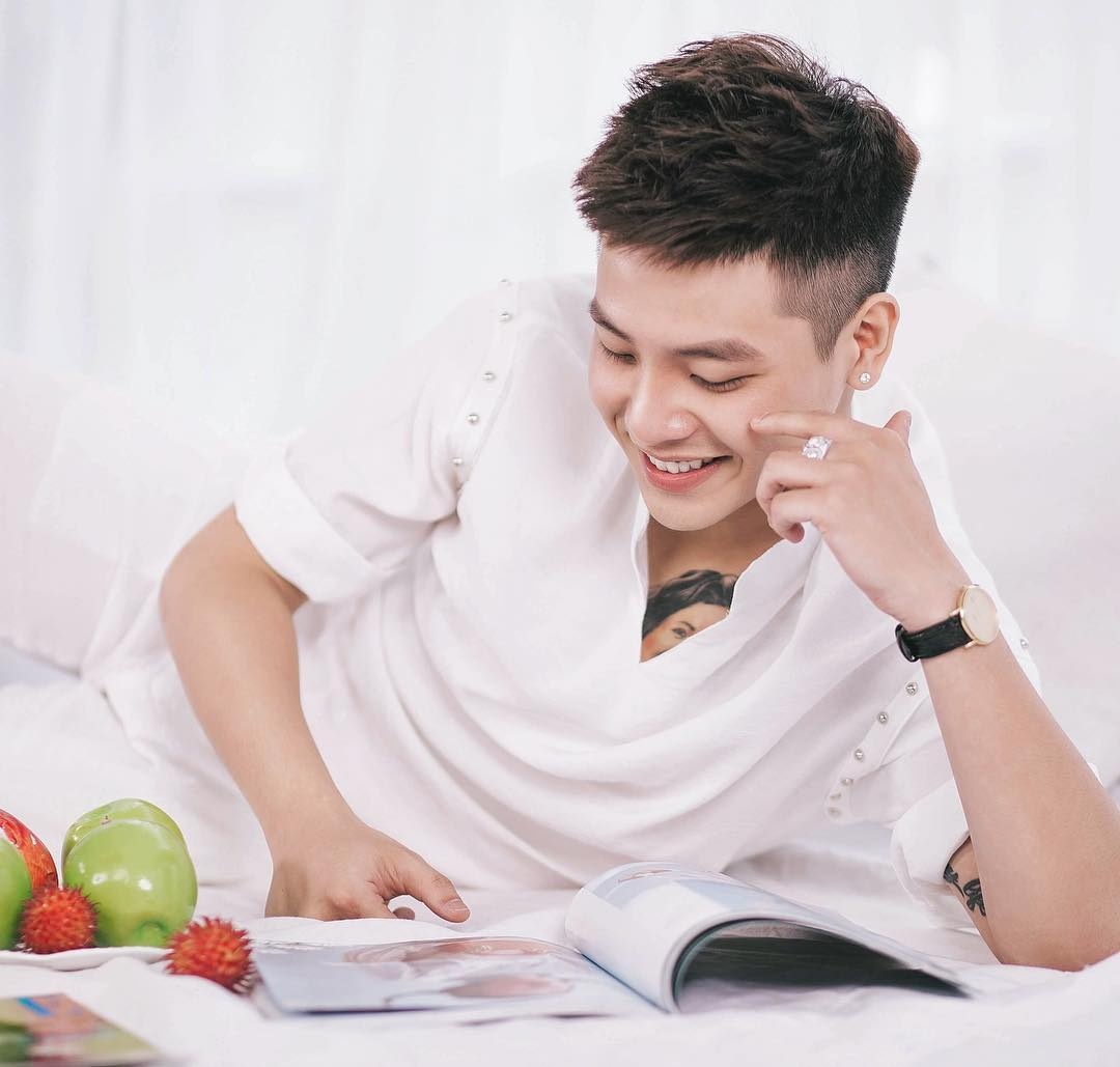 Hot boy Pham Anh Quan cover Chieu hom ay anh 7