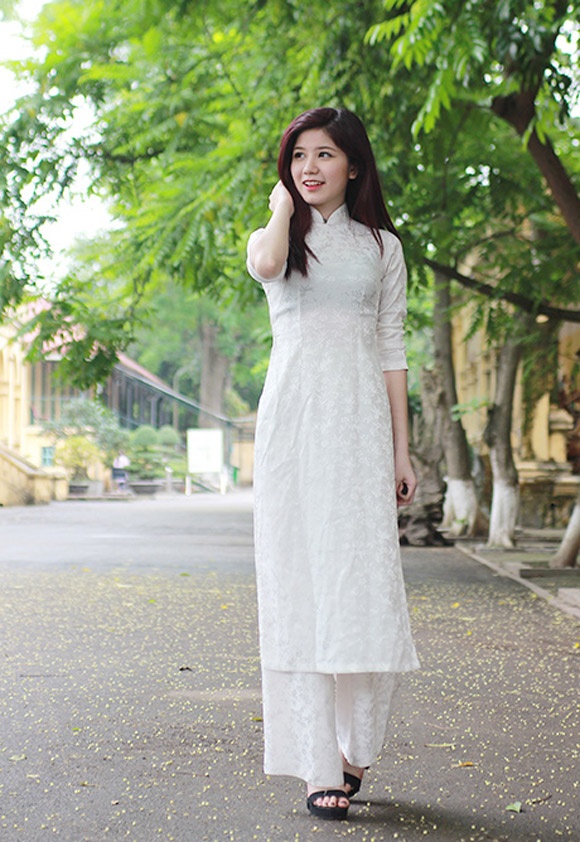 nhan sac hot girl thoi di hoc anh 8