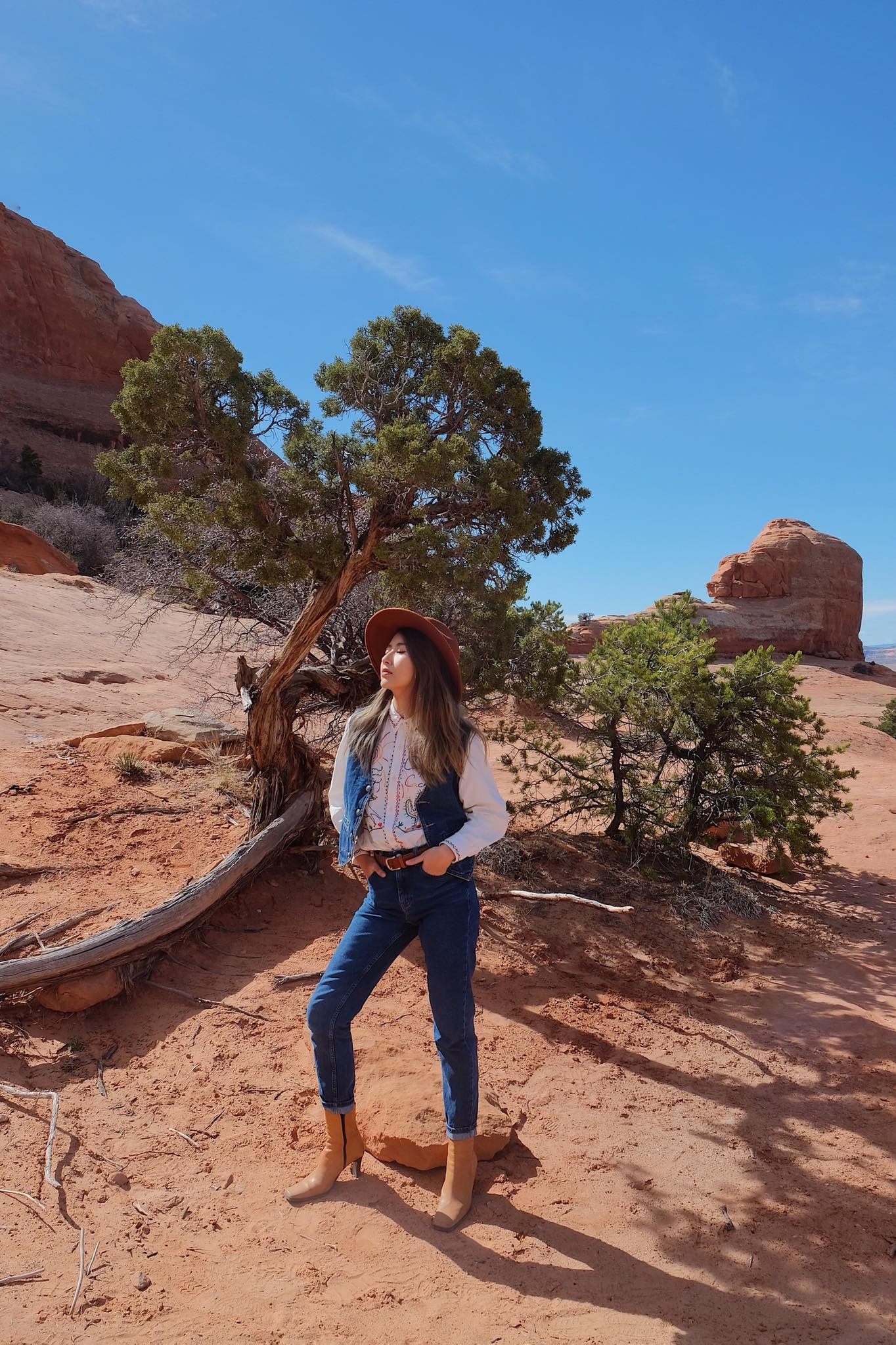 Hot girl vi vu khap the gioi anh 2