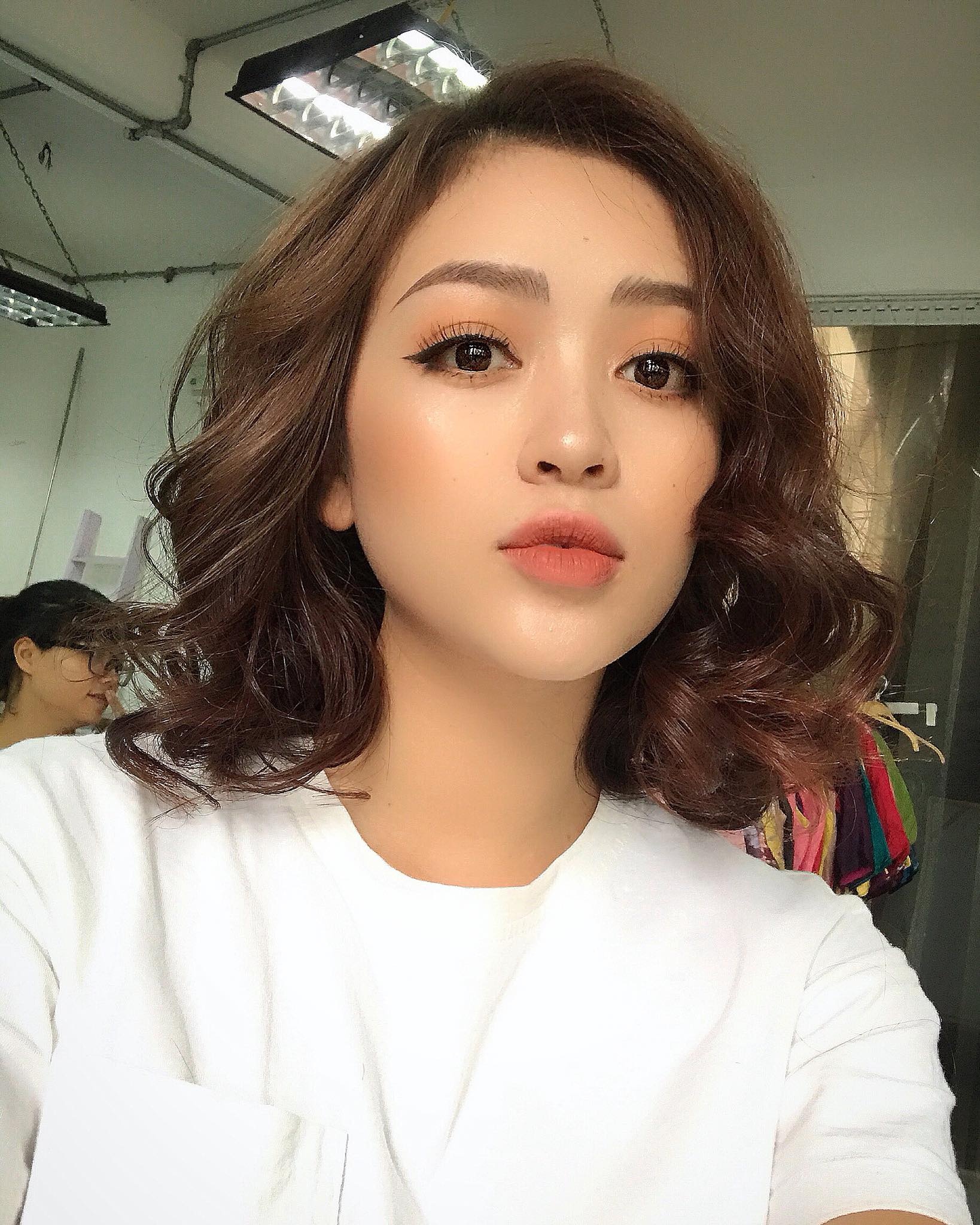 Hot girl noi tieng nho bong da anh 14