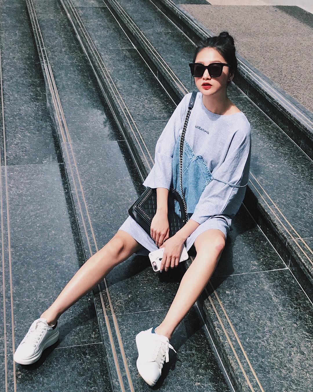 Hot girl Linh Tho tham gia binh luan World Cup anh 5