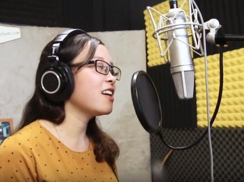 Co giao che hit cua My Tam giuc hoc sinh on thi trong 15 phut hinh anh