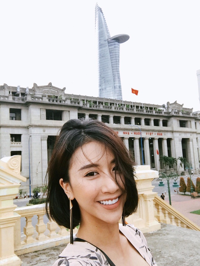 Quỳnh Anh Shyn lộ cằm nhọn ảnh 6 Quynh Anh Shyn lo cam nhon anh 6