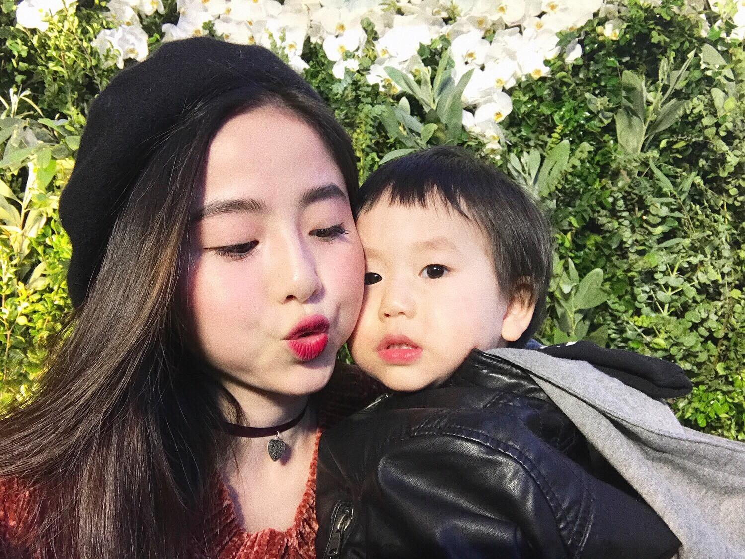 nhan sac cac hot girl 9X da la me anh 7