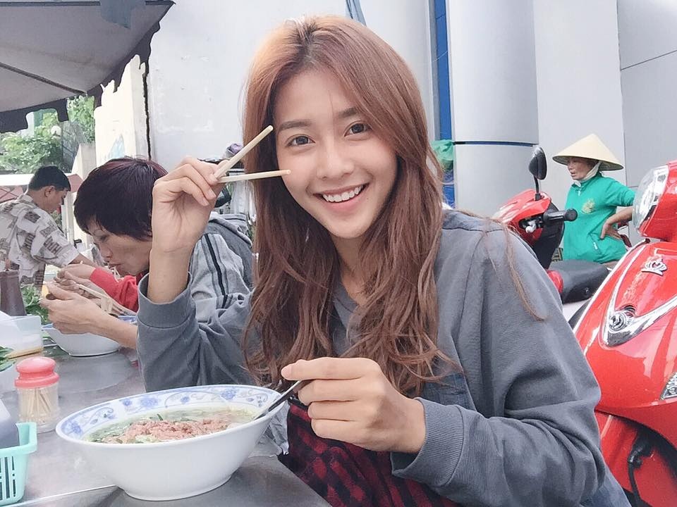 nhan sac hot girl de mat moc anh 3