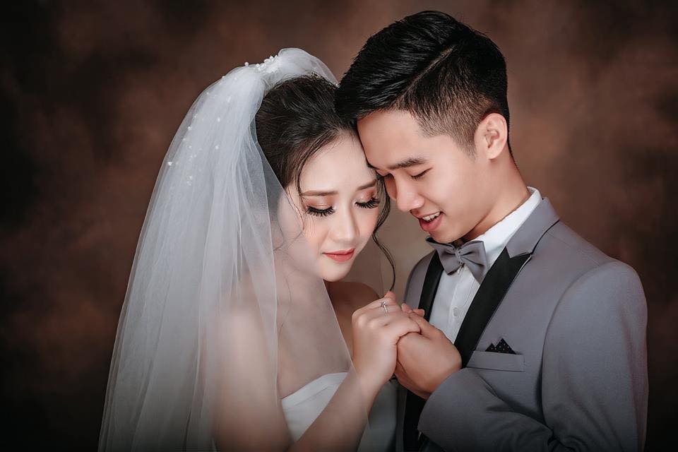 chong chup anh vo beo len sau khi cuoi anh 3