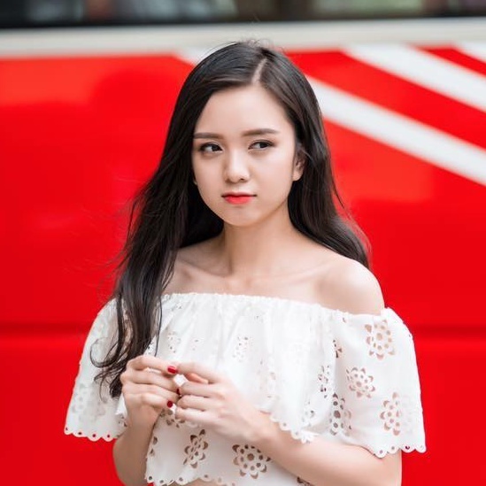 em gai Vu Hoang Diep di thi hoa hau anh 5