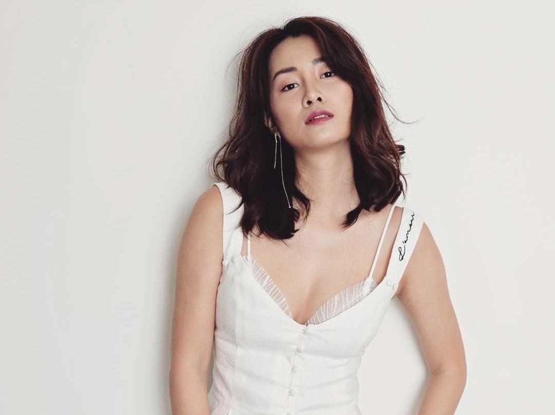 MC Dang Quynh Chi ke ve cuoc song cua nguoi doc than hinh anh