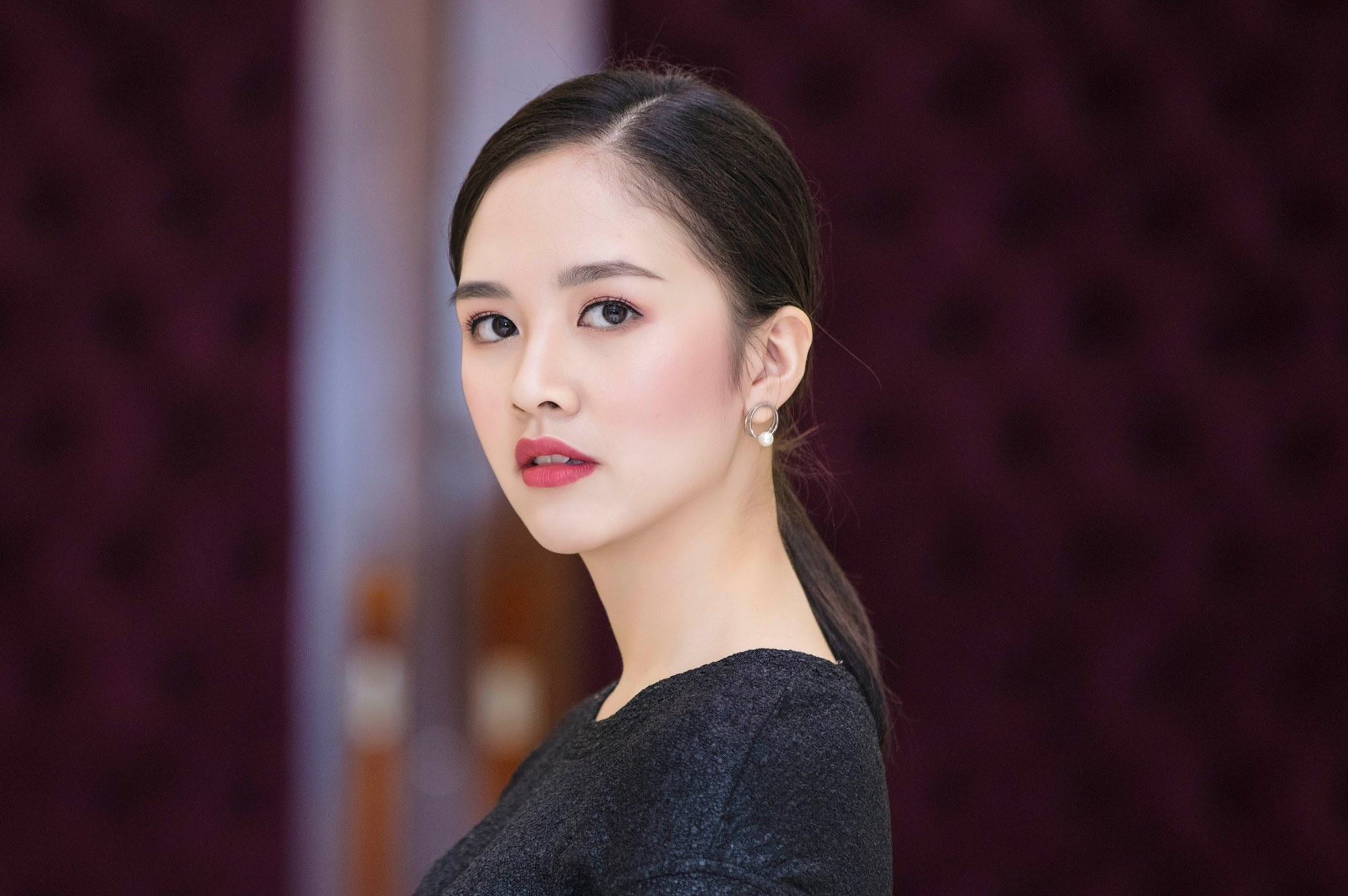 Ha Anh Banh duc co xuong lay chong anh 11