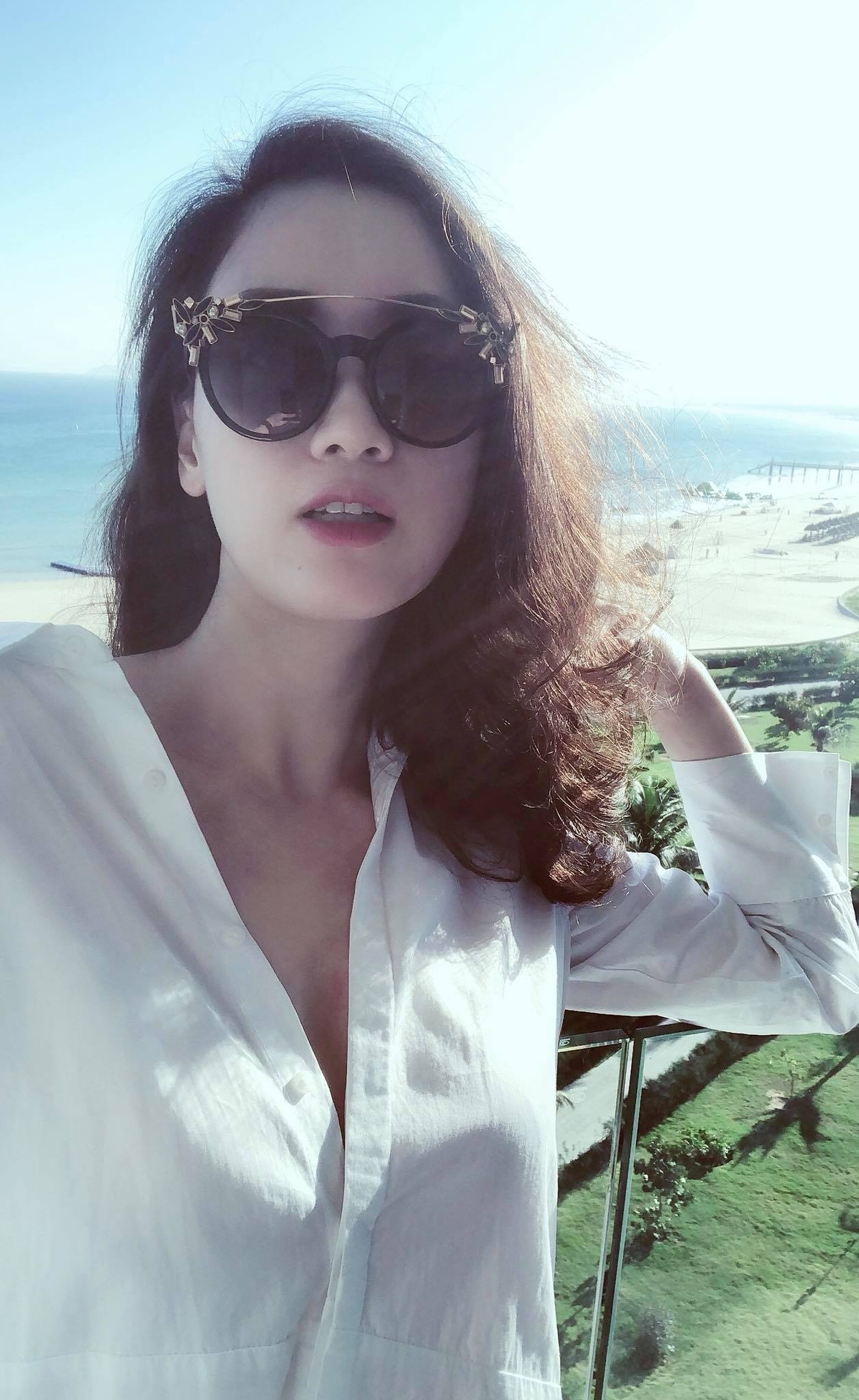 ngay ay bay gio cua MC Hong Nhung Chiec non ky dieu anh 4