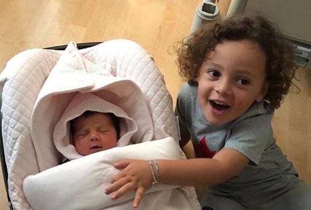 Nang Wags Bi het long vi ban trai anh 9