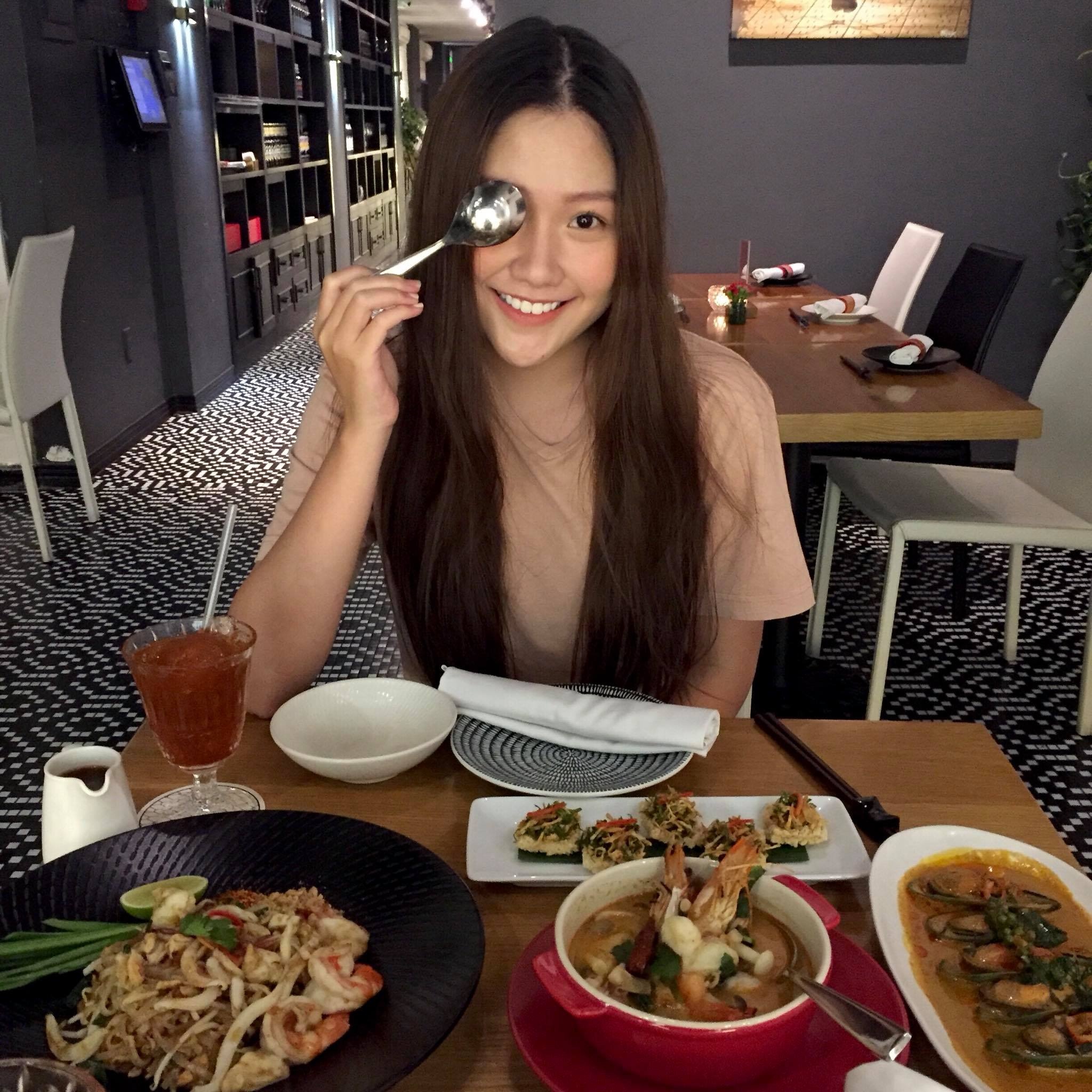 em gái MC Trấn Thành  ảnh 17 em gai MC Tran Thanh anh 17