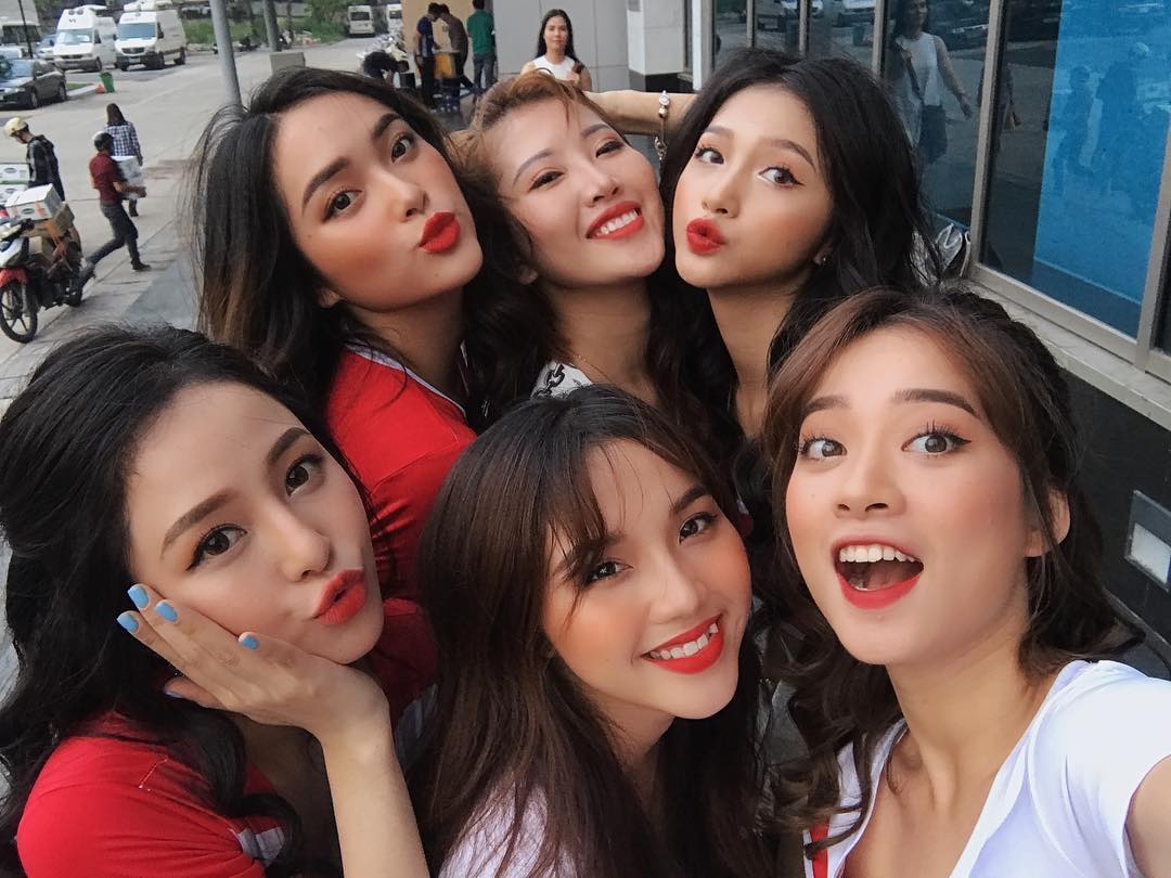 Anh than thiet cua dan hot girl World Cup truoc vu tay chay Tram Anh hinh anh