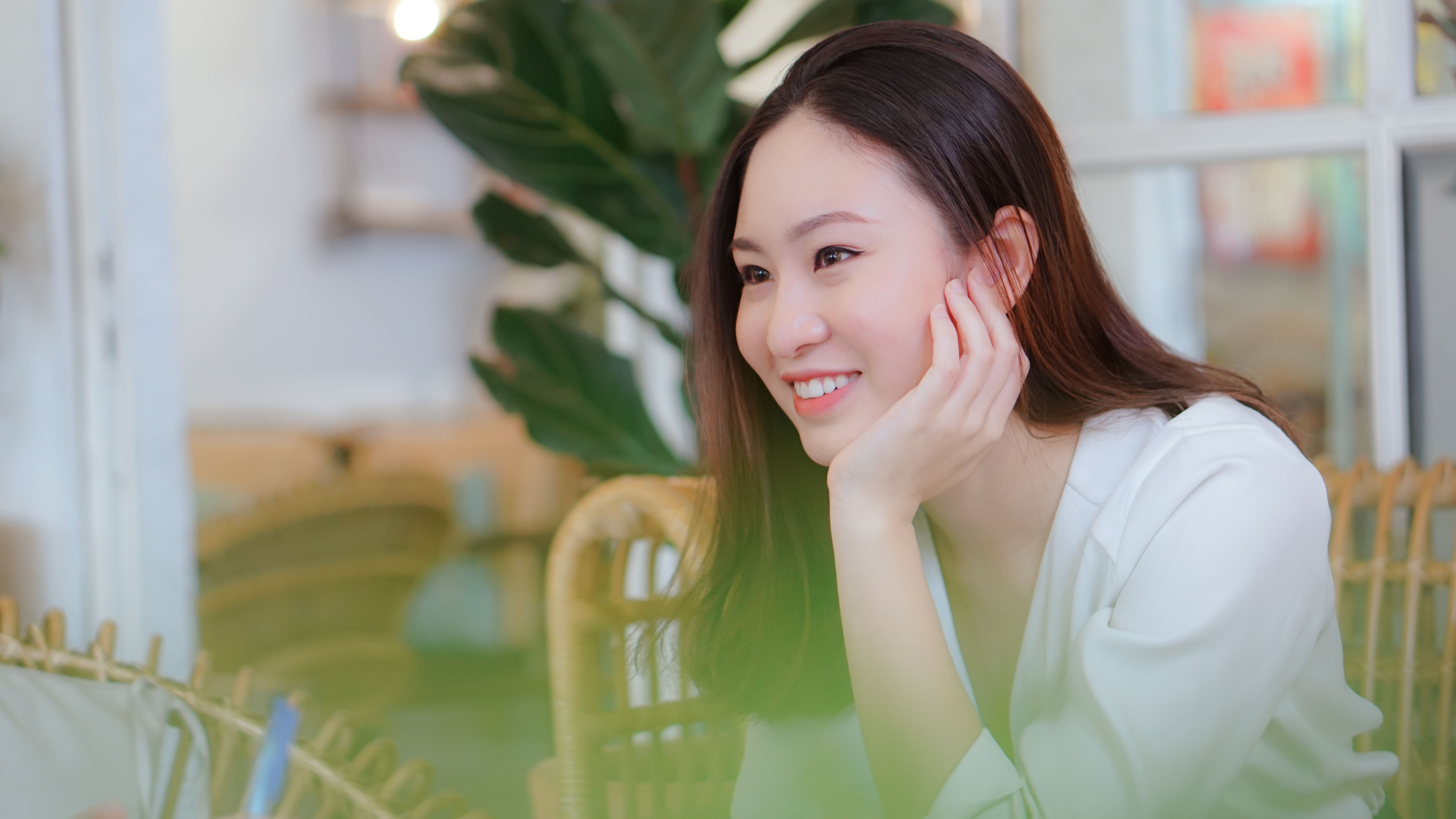 nu thu khoa xinh dep truong San khau dien anh anh 1