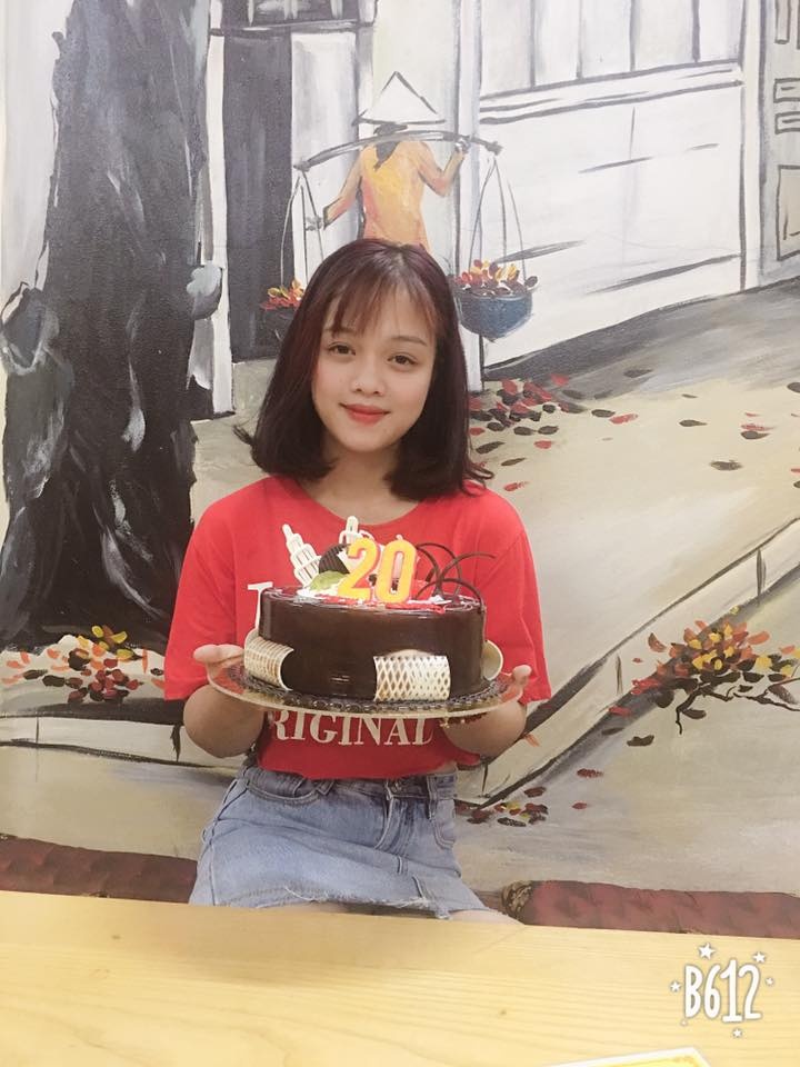 co gai tinh nguyen vua loi nuoc vua hat anh 3