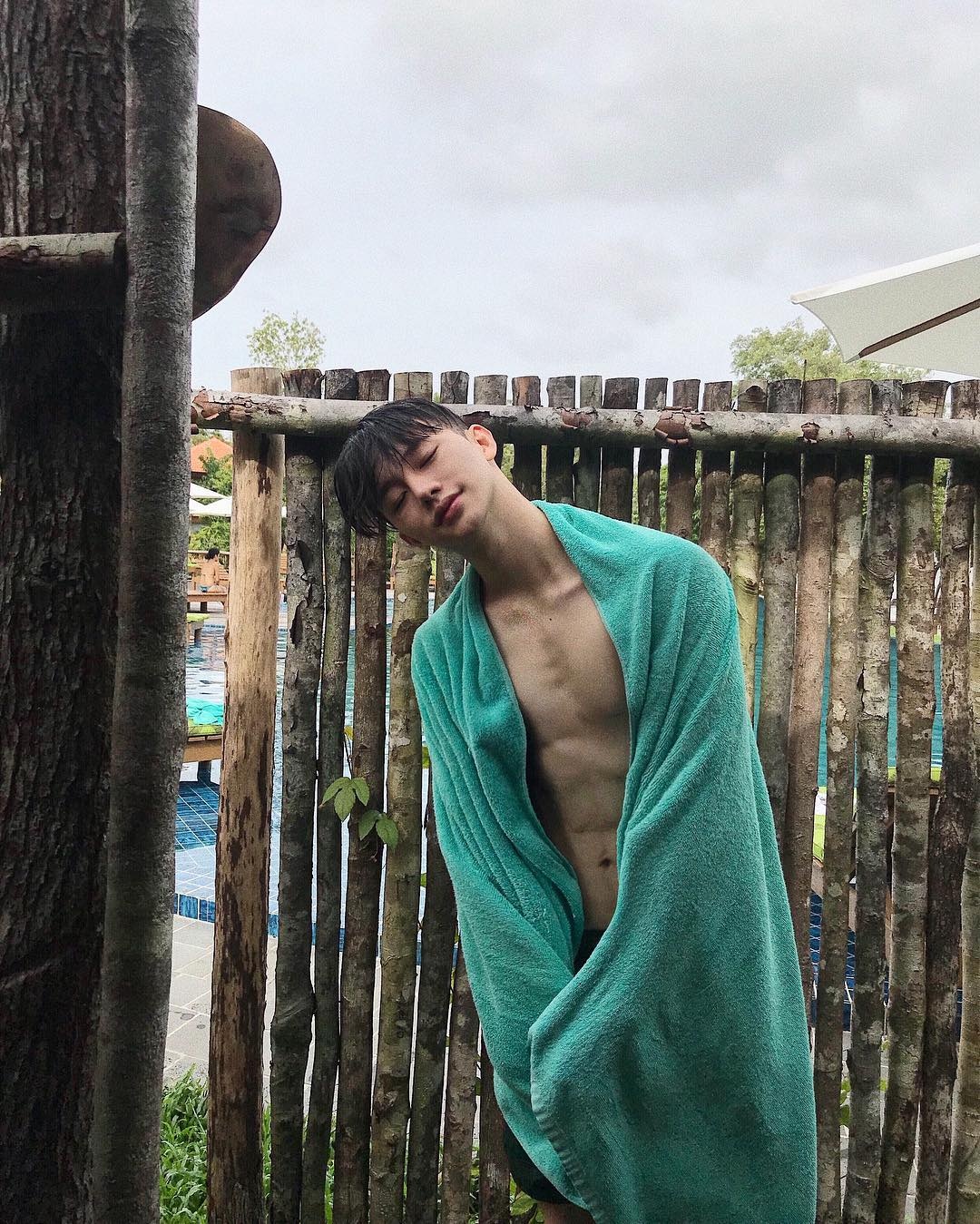 Lee Yoo Ahn den Viet Nam du lich anh 3