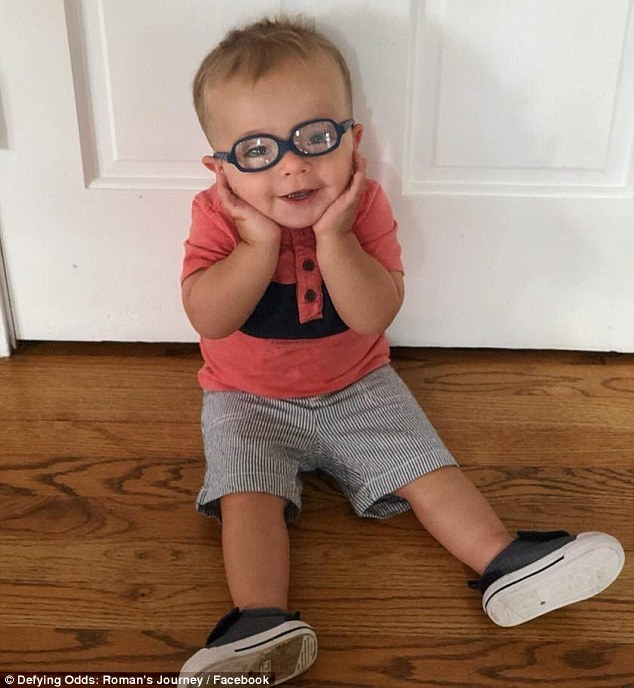 clip cậu bé tập đi truyền cảm hứng ảnh 2 clip cau be tap di truyen cam hung anh 2