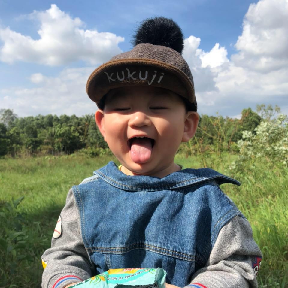 Cau be doi bo cho di 'bao' anh 1