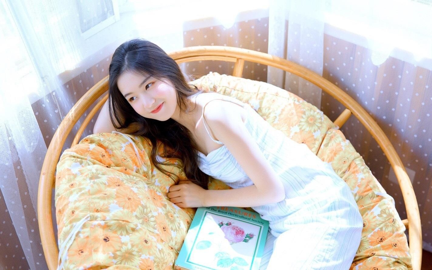 Nu sinh Trung Quoc duoc khen la ban sao cua Luu Diec Phi hinh anh