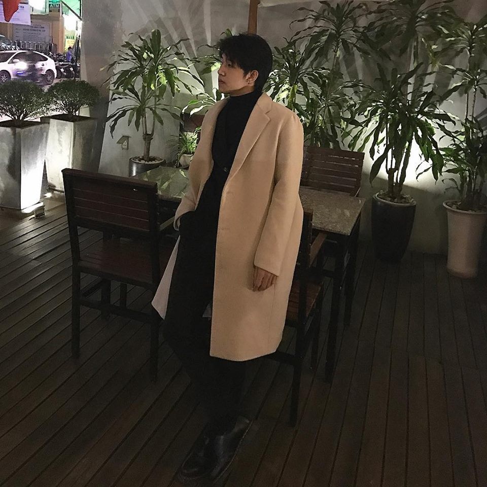 9X Hai Phong dien trai chup anh voi meo anh 4