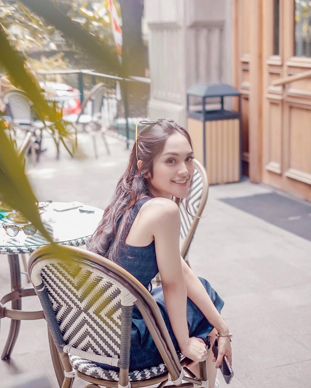 Hot girl Indonesia giau co anh 16