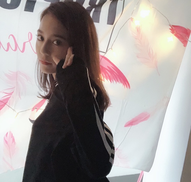 hot girl giong Dich Le Nhiet Ba anh 5