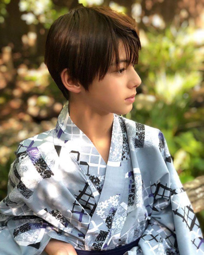 'Hoang tu lai' mang hai dong mau Duc - Nhat anh 2