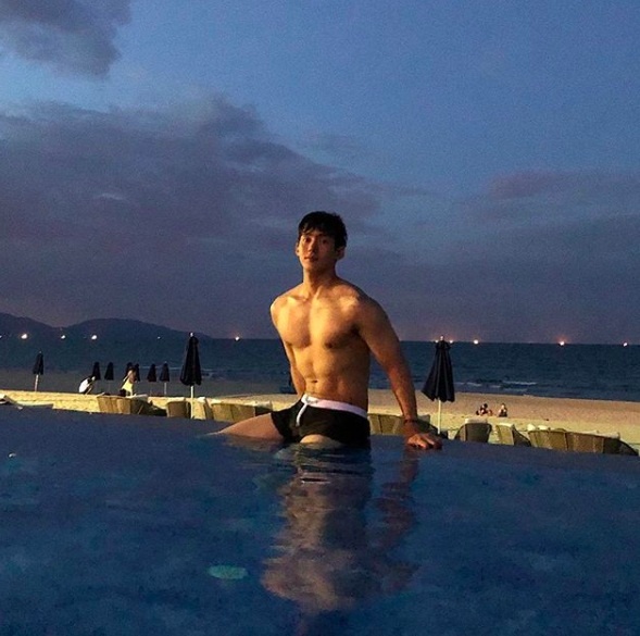 hot boy Han Quoc du lich Viet Nam anh 3