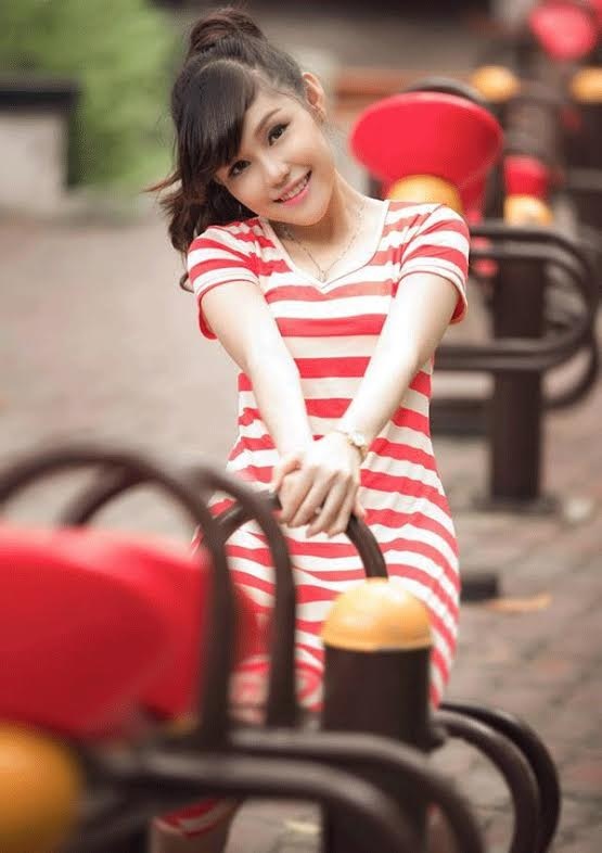 Nu sinh noi bat DH Cong nghe TPHCM anh 15