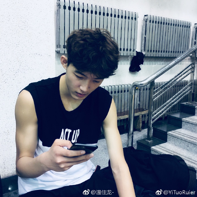 nam than bong ro anh 5