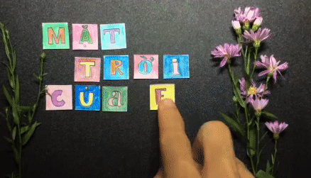 10X Hue minh hoa hit 'Mat troi cua em' bang 277 buc tranh ve tay hinh anh