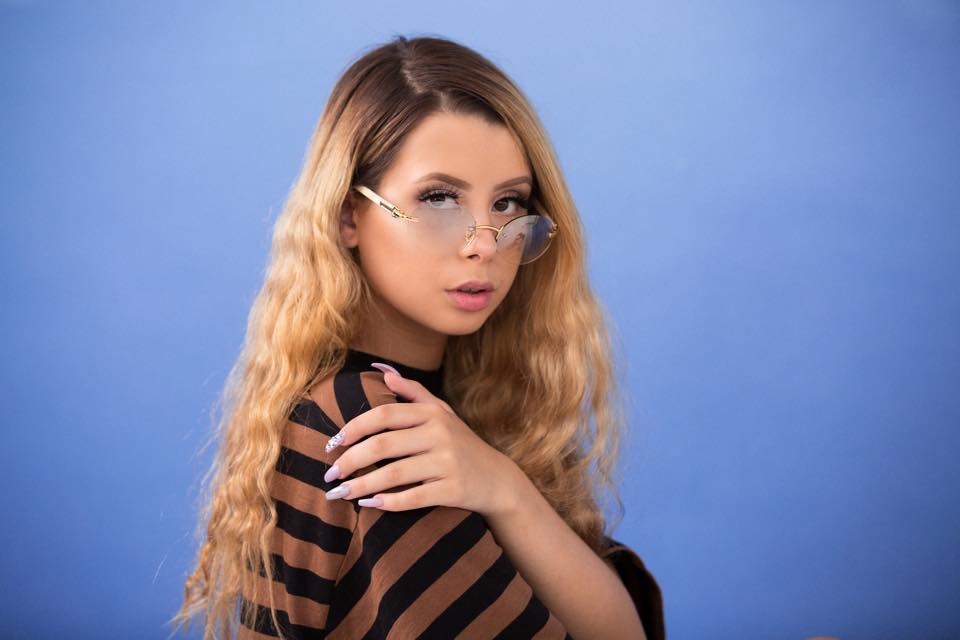 Instagram1 trieu follow anh 7