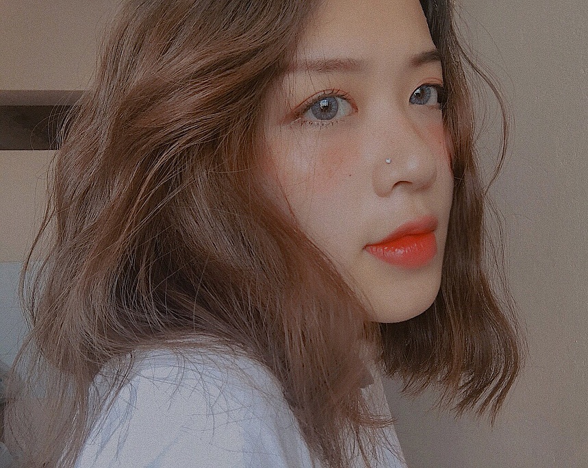 hot girl Bao Chi anh 1