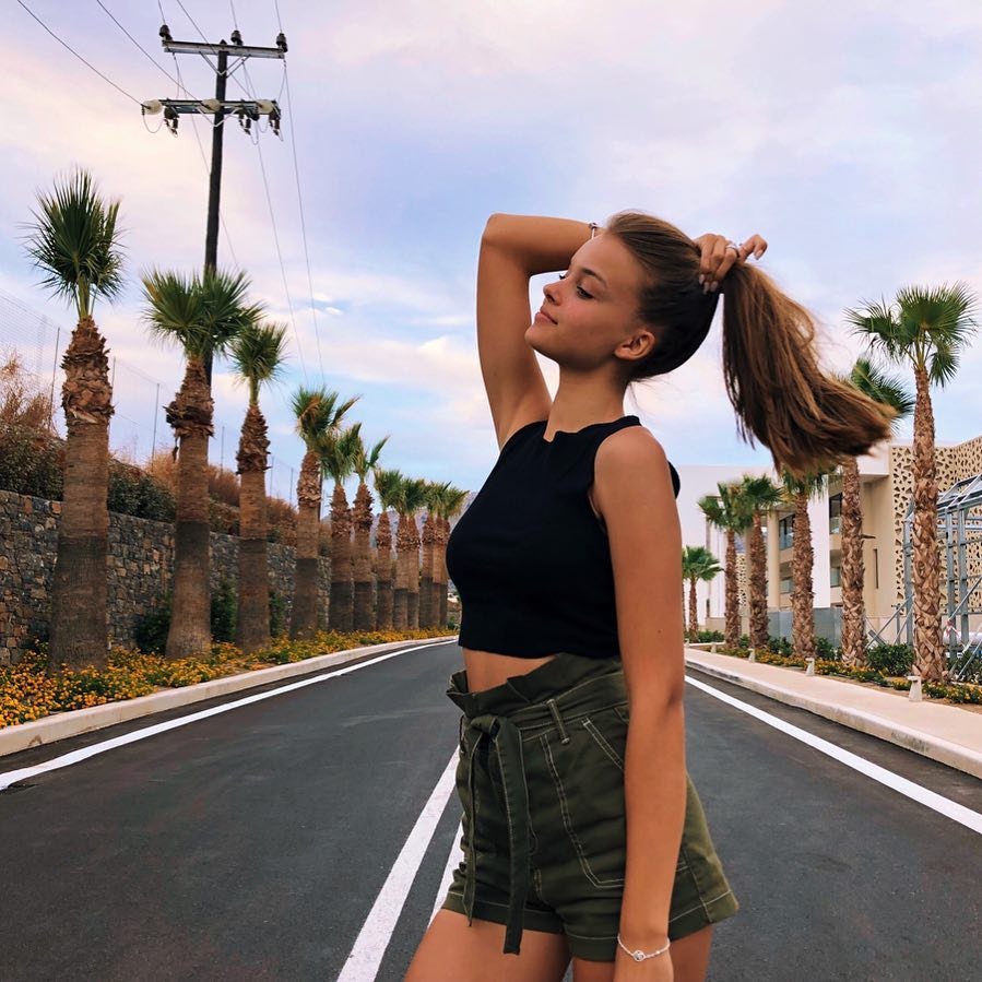 Nguoi mau Nga anh 17