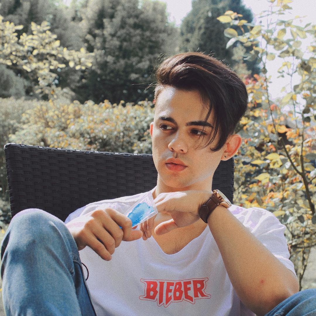 Ca si Thai Lan dep nhu trai Tay anh 4