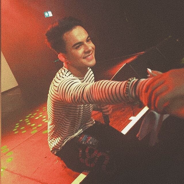 Ca si Thai Lan dep nhu trai Tay anh 8