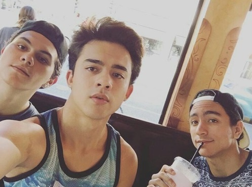 Ca si Thai Lan dep nhu trai Tay anh 6