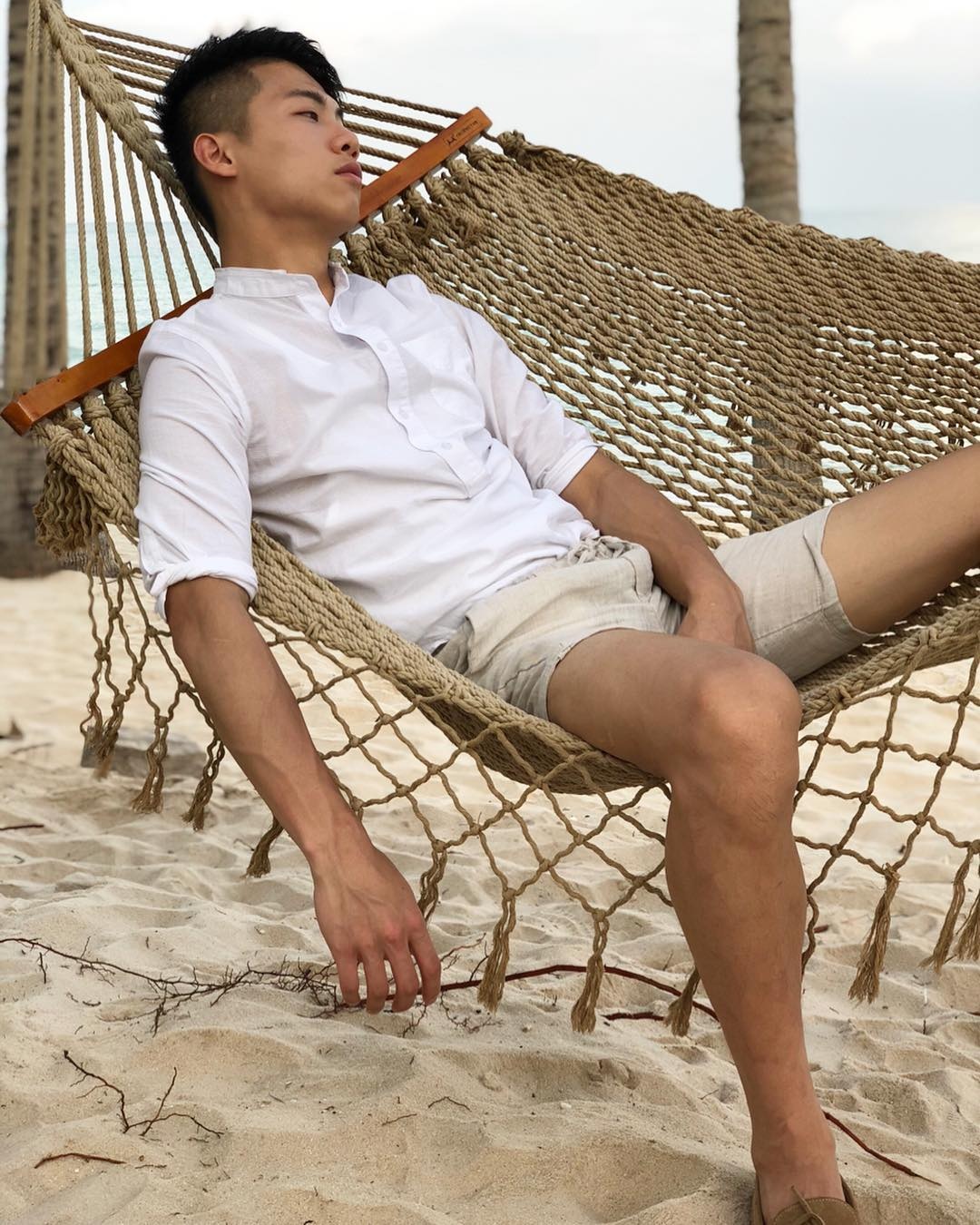 chu cua hang hoa dep trai anh 15