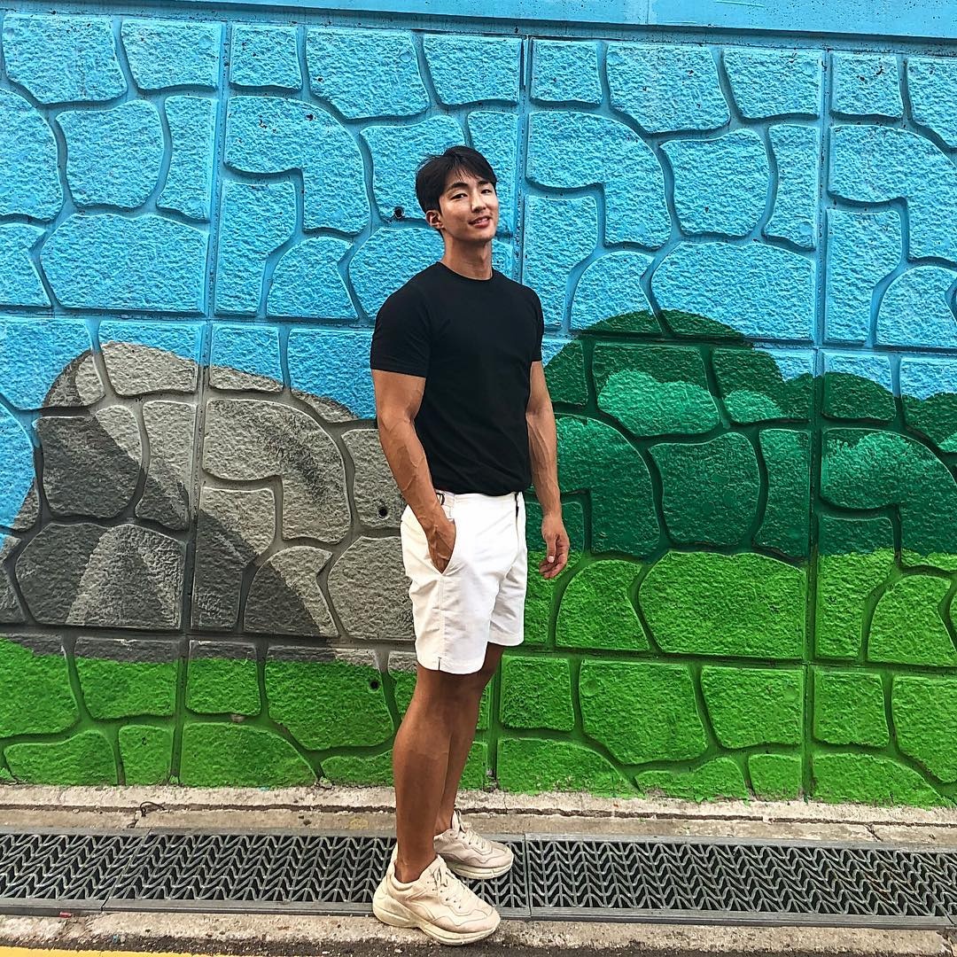 nam canh sat dep trai anh 8