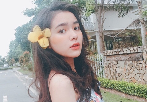 nhung bong hong lai noi tieng anh 1