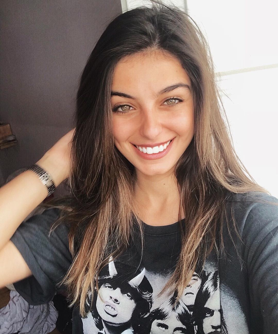 Nhan sac nong bong cua hot girl quan doi Israel anh 11