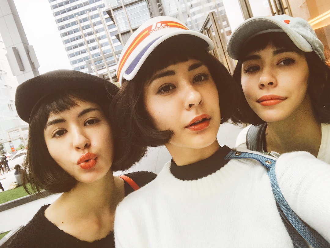 Nang mau mang hai dong mau Phap - Nhat anh 15