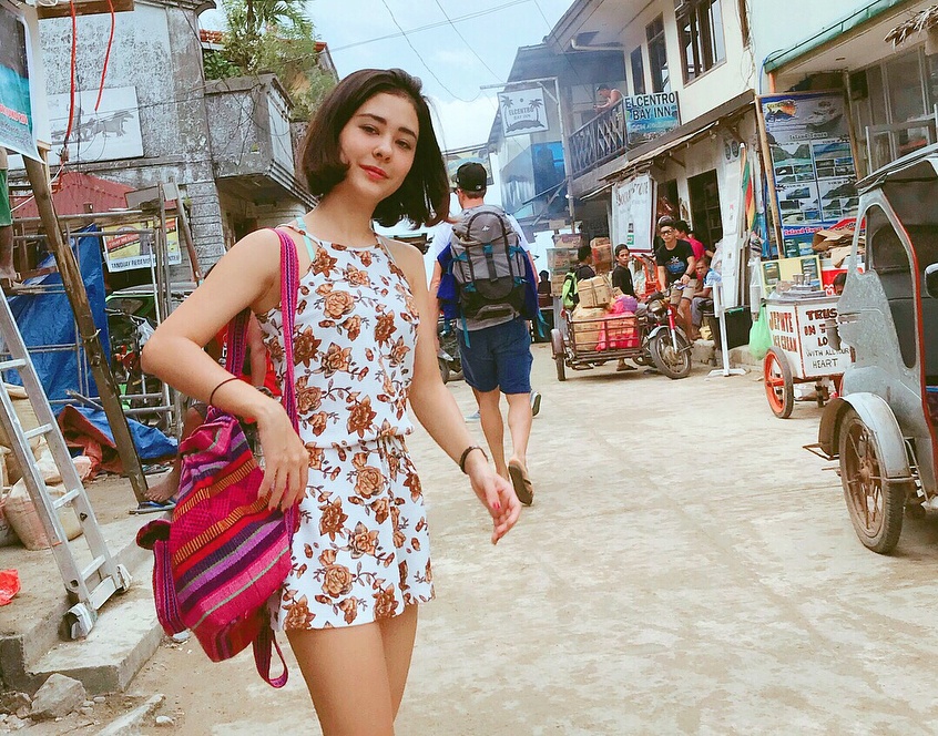 Nang mau mang hai dong mau Phap - Nhat anh 3