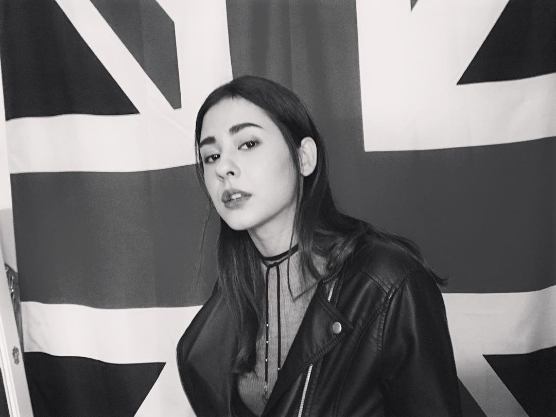 Nang mau mang hai dong mau Phap - Nhat anh 6