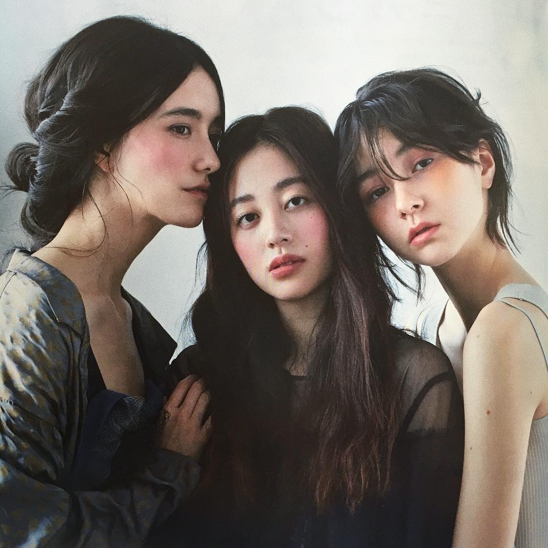 Net dep phi gioi tinh cua hot girl lai Nhat anh 17