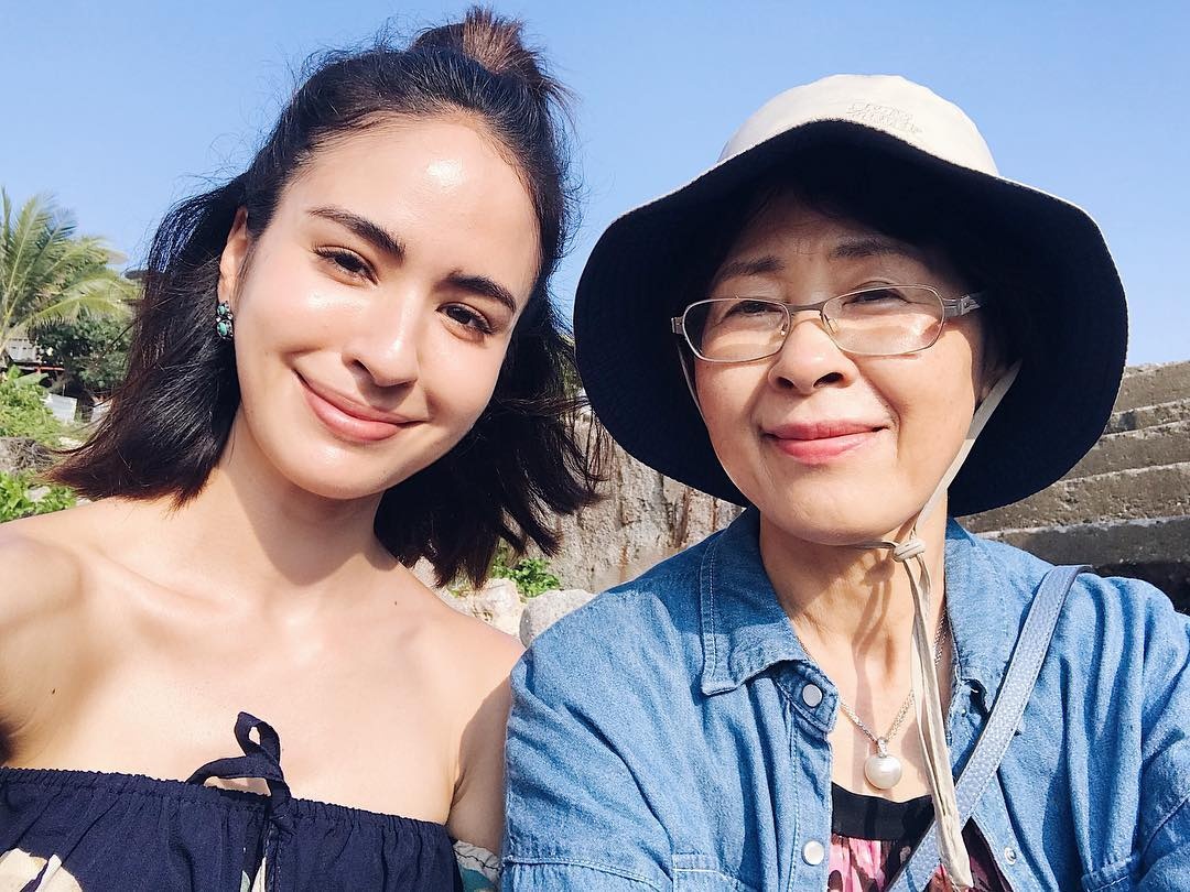 Ba chị em gái xinh đẹp là con lai Pháp ảnh 8 Ba chi em gai xinh dep la con lai Phap anh 8